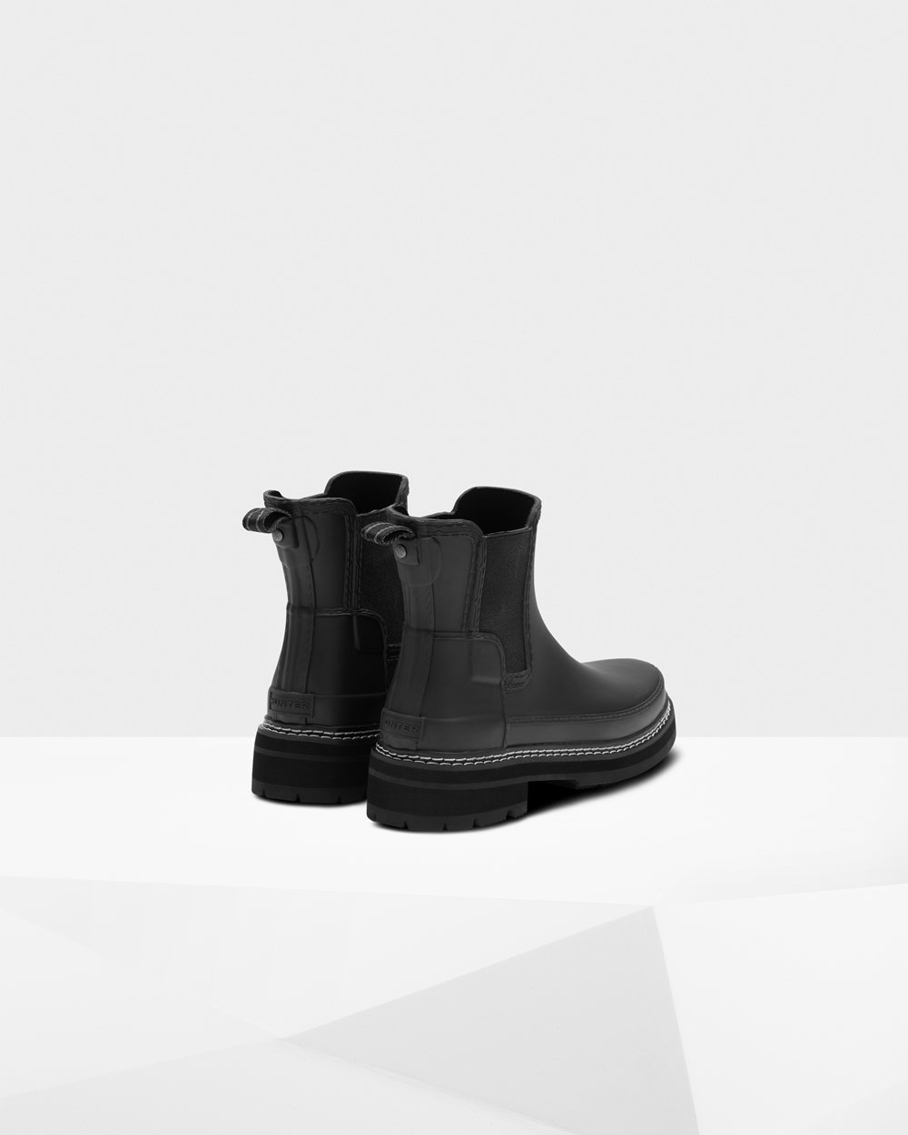 Women Hunter Refined Stitch Detail | Chelsea Boots Black | NZ-31762-RHTM